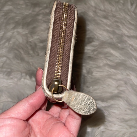 Coach Gold Buckle Long Wallet - Picture 4 of 5